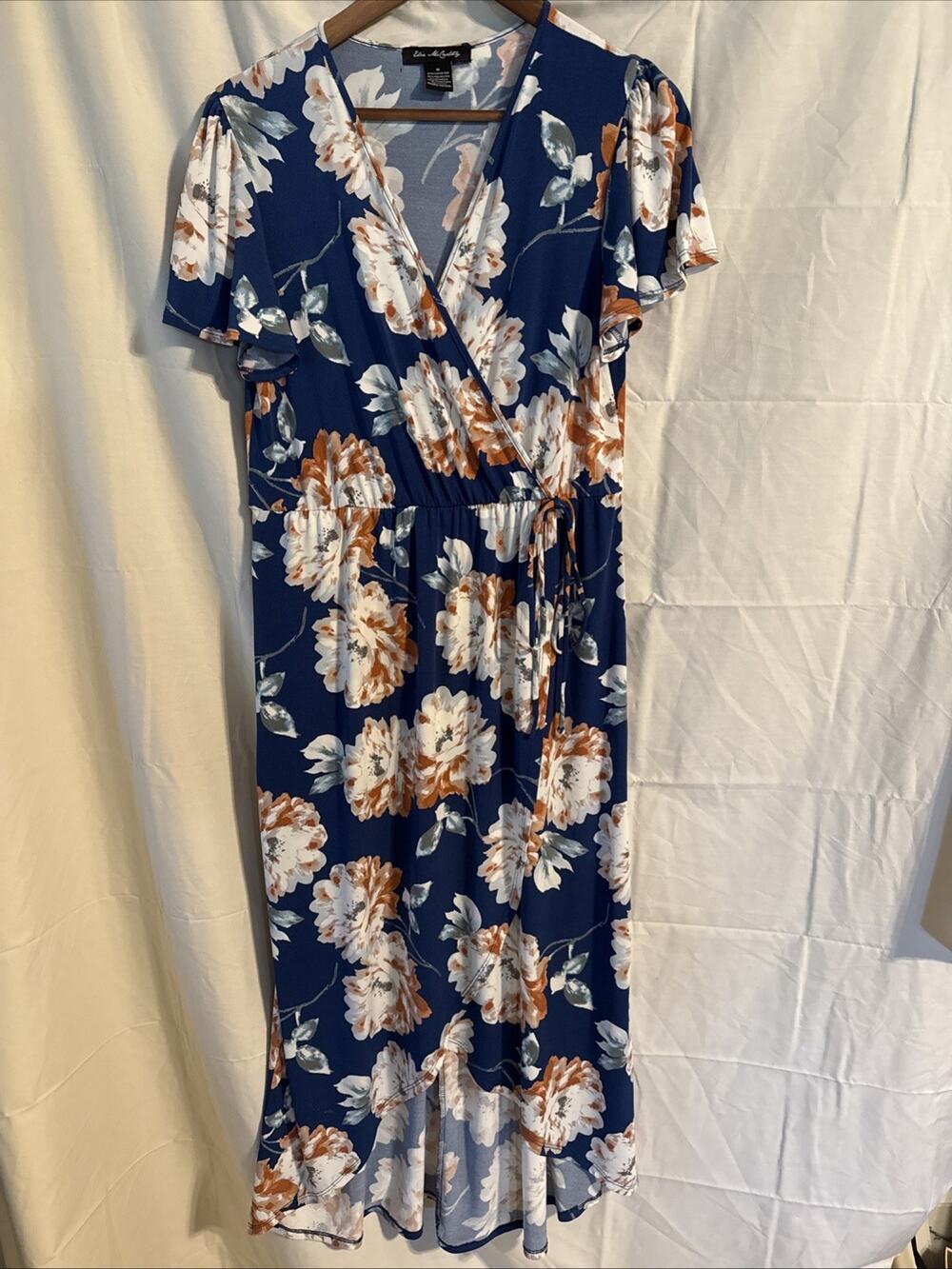 Elie McCarthy Size M Navy Floral Wrap Dress – Rust & White Flower Print Cottage